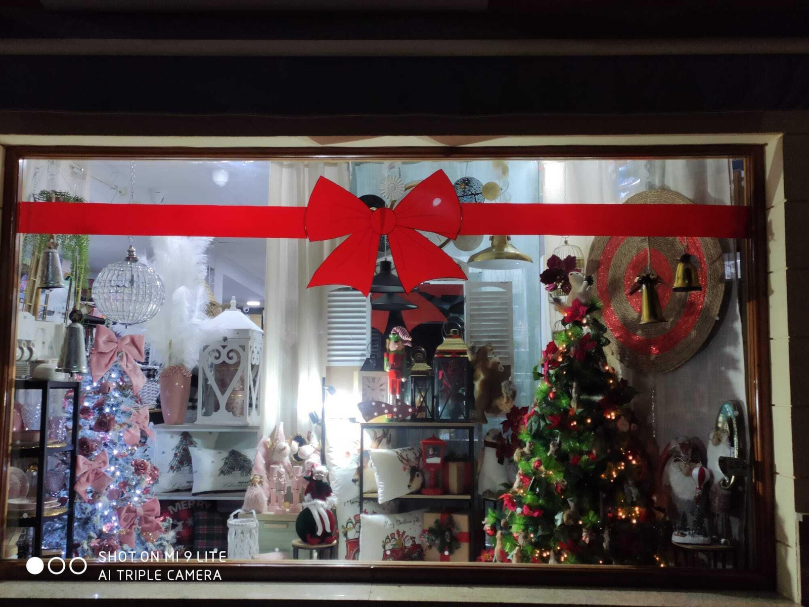 4-. Lina Mari Decoración (Albox)