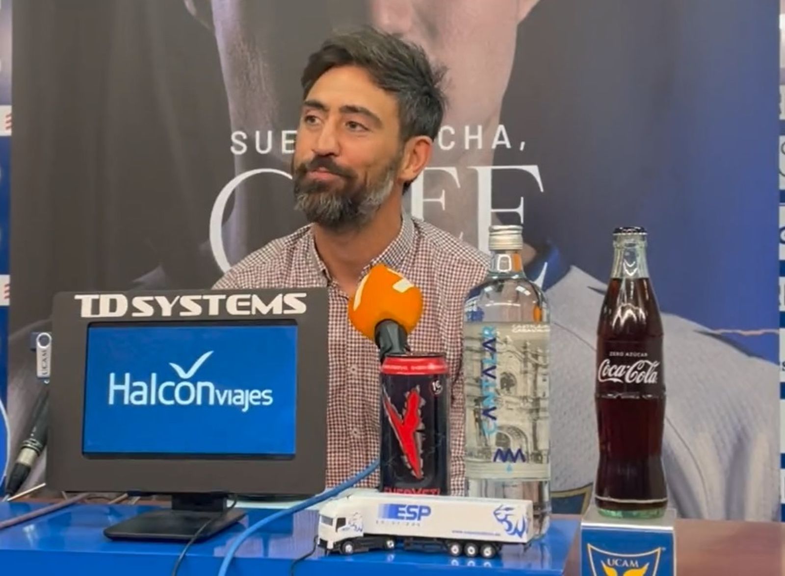 Molo, entrenador del UCAM, cree que el Xerez DFC es un buen equipo.