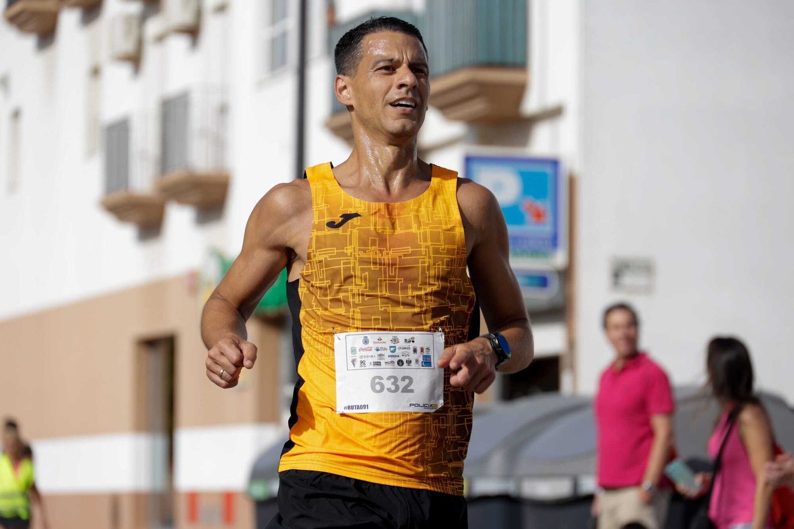 Las imágenes de la carrera Ruta 091 Kilómetros Solidarios celebrada en San Fernando