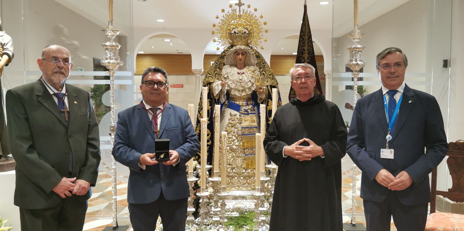 Acto de imposición de la Granada de Oro a la Virgen de Consolación
