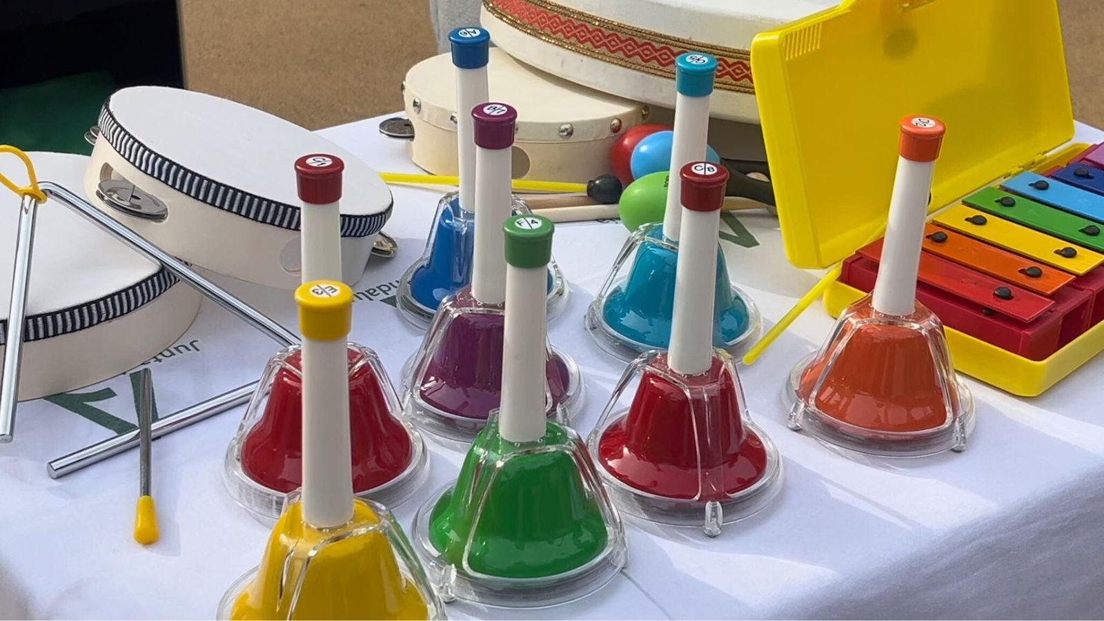 La recaudación irá destinada a Musicoterapia en el Hospital Virgen del Rocío.