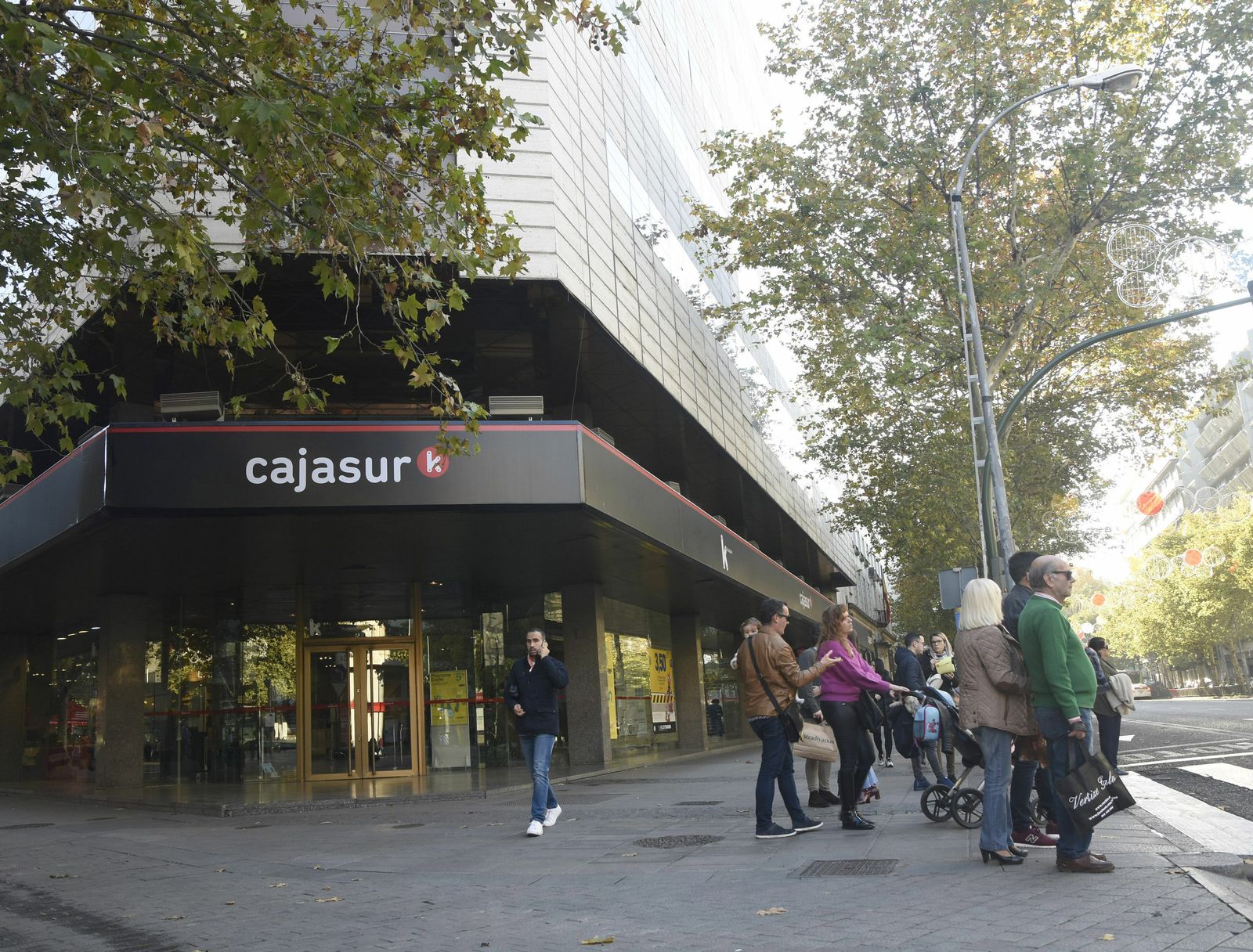 Sede central de Cajasur en Ronda de los Tejares de Córdoba.
