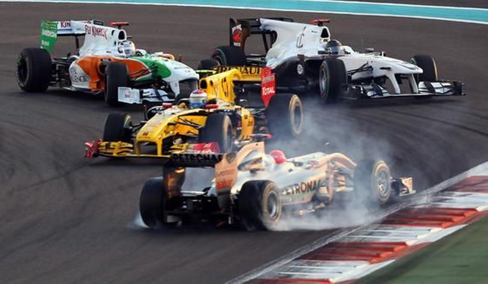 El trompo de Michael Schumacher en Abu Dhabi.

Foto: AFP Photo