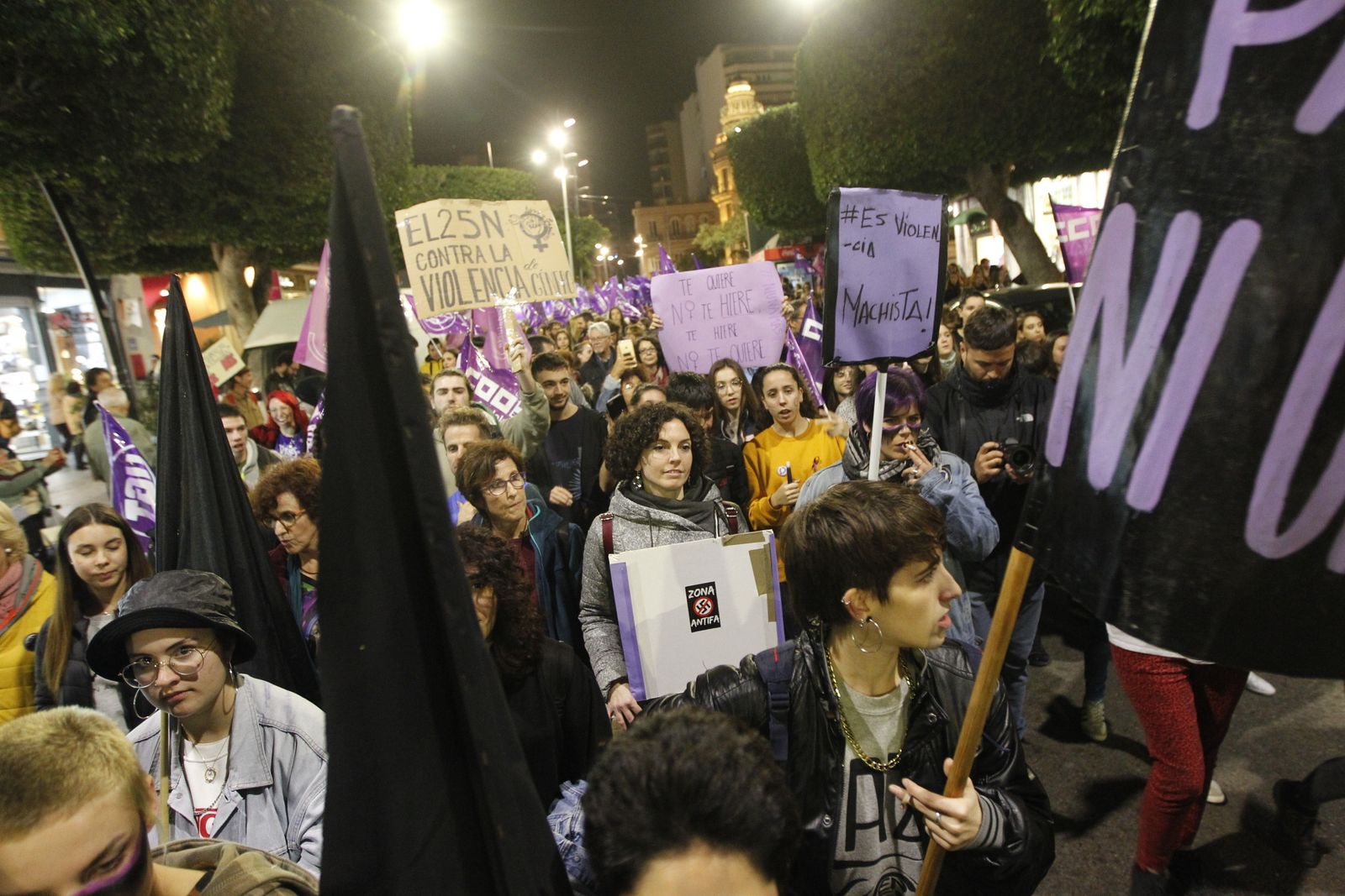 Manifestación Día Mundial contra la Violencia de Género. Almería