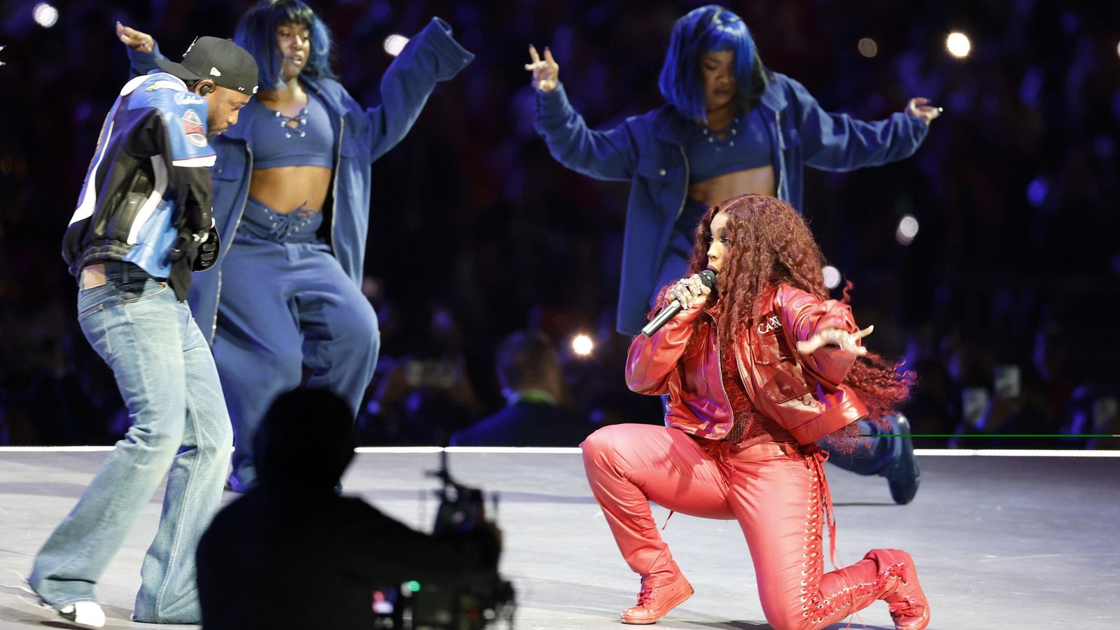 Kendrick Lamar y SZA en la Super Bowl 2025