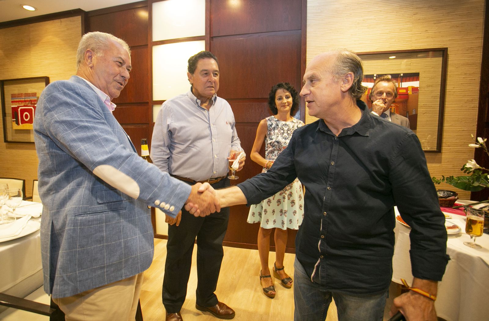 Las imágenes del  jurado de los premios taurinos El Cabezo, Huelva Información- El Corte Ingles