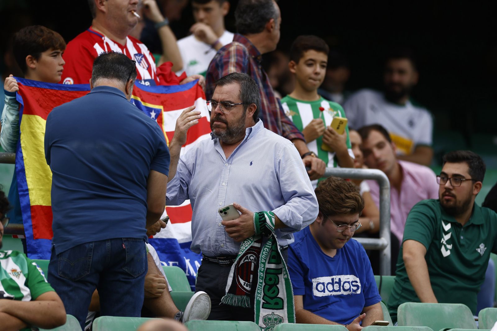 Búscate en las fotos del Betis-Atlético de Madrid