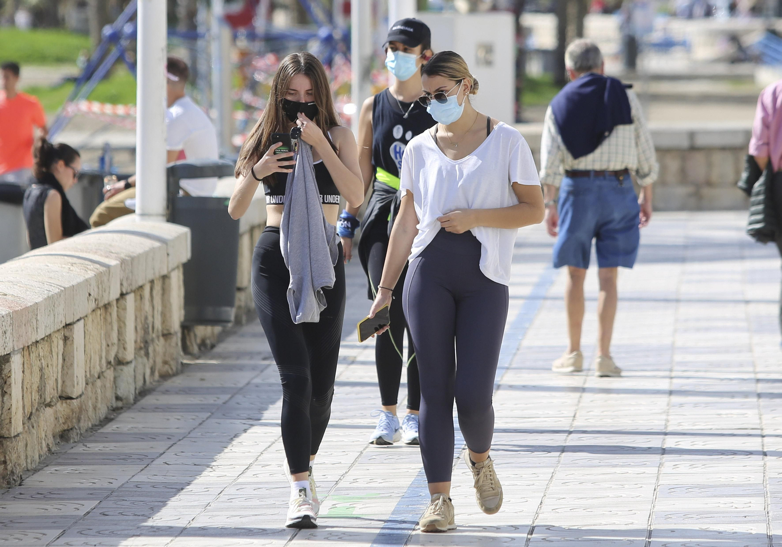 Fotos: Día de calor y playa en Málaga en pleno febrero