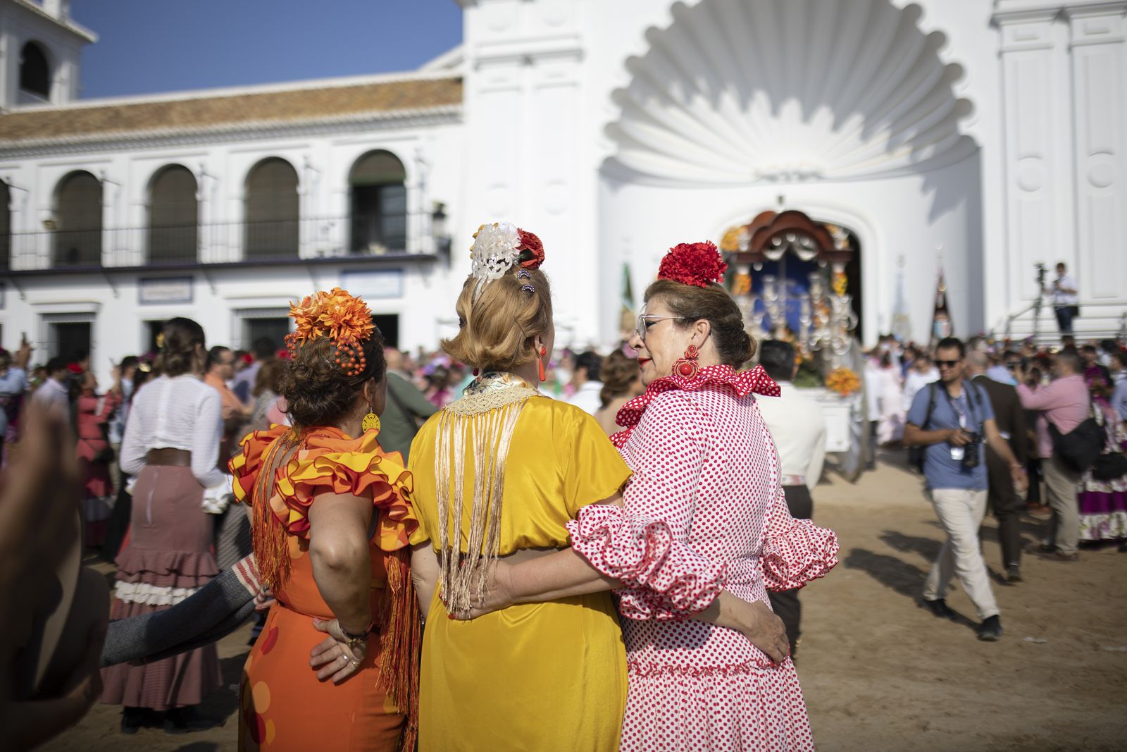 El Rocío 2023: Imágenes de la presentación de las Hermandades y ambiente en la aldea