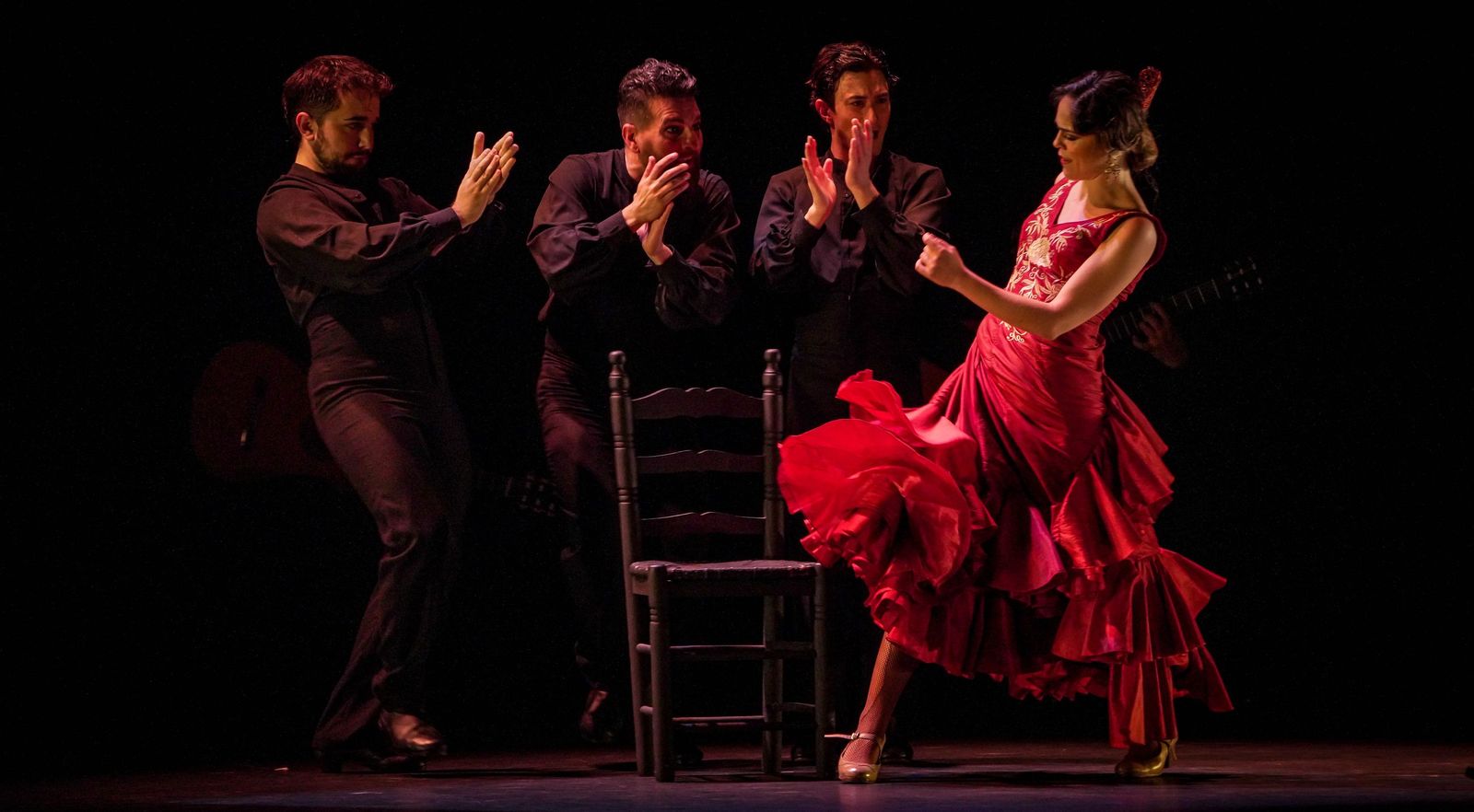 Imágenes del ballet Flamenco de Andalucía 'Tierra bendita', 3o Festival de Jerez