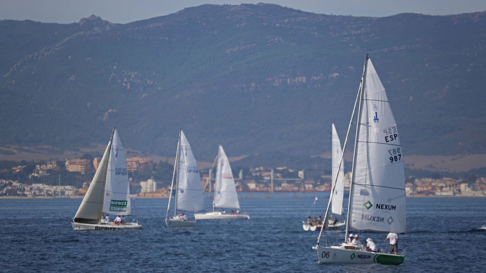 Fotos de la jornada del domingo en el XV Campeonato de España de J80 en La Línea