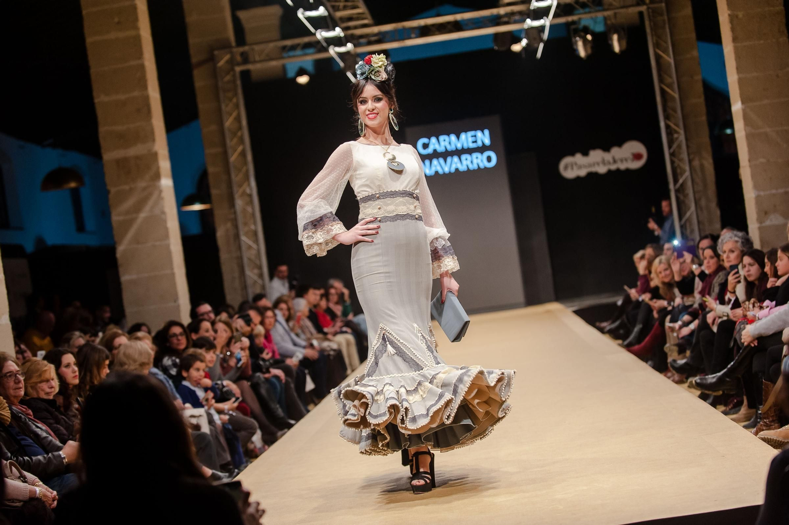 Carmen Navarro es la diseñadora que, un año más, vuelve a colaborar con la causa solidaria.