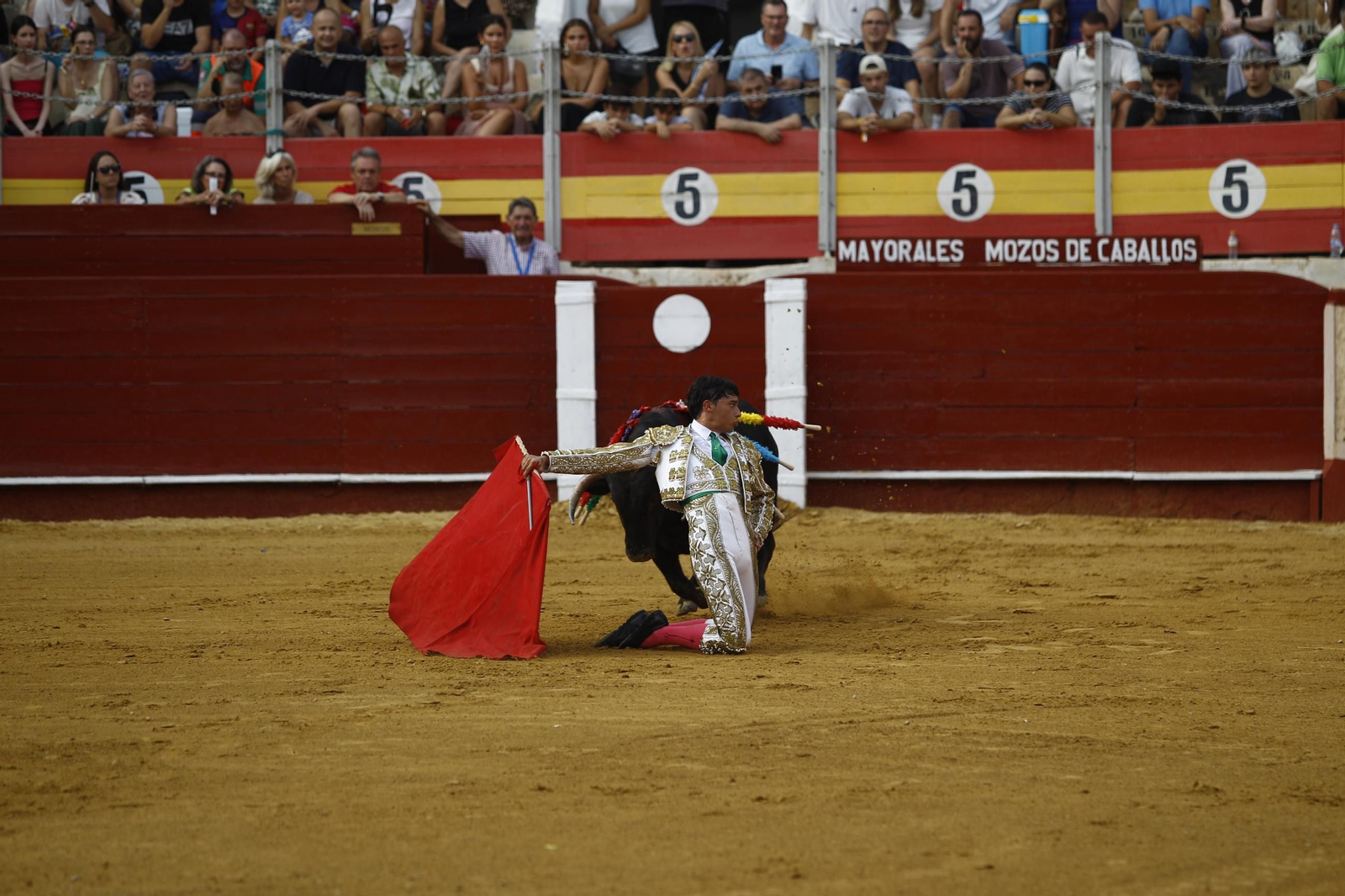 Las mejores imágenes de la clase práctica de la Escuela Municipal Taurina de Almería