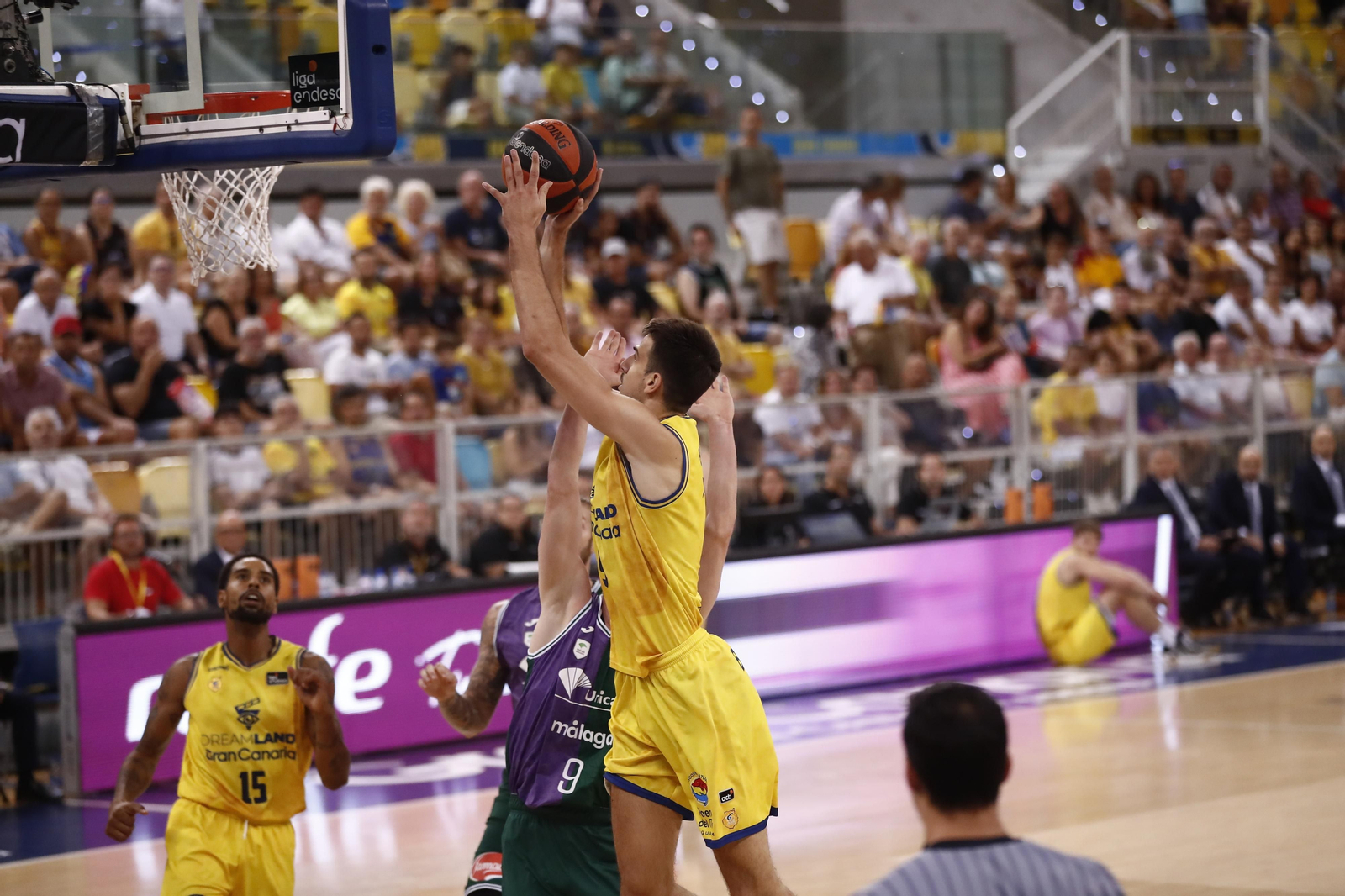 El Dreamland Gran Canaria-Unicaja, en fotos