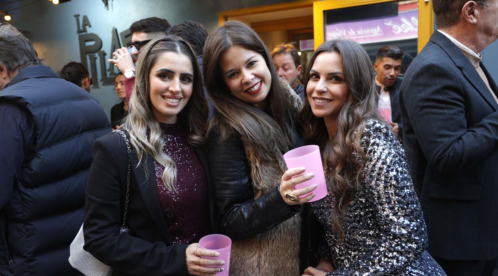 Búscate en las fotos de la celebración del 24 de diciembre en La Línea