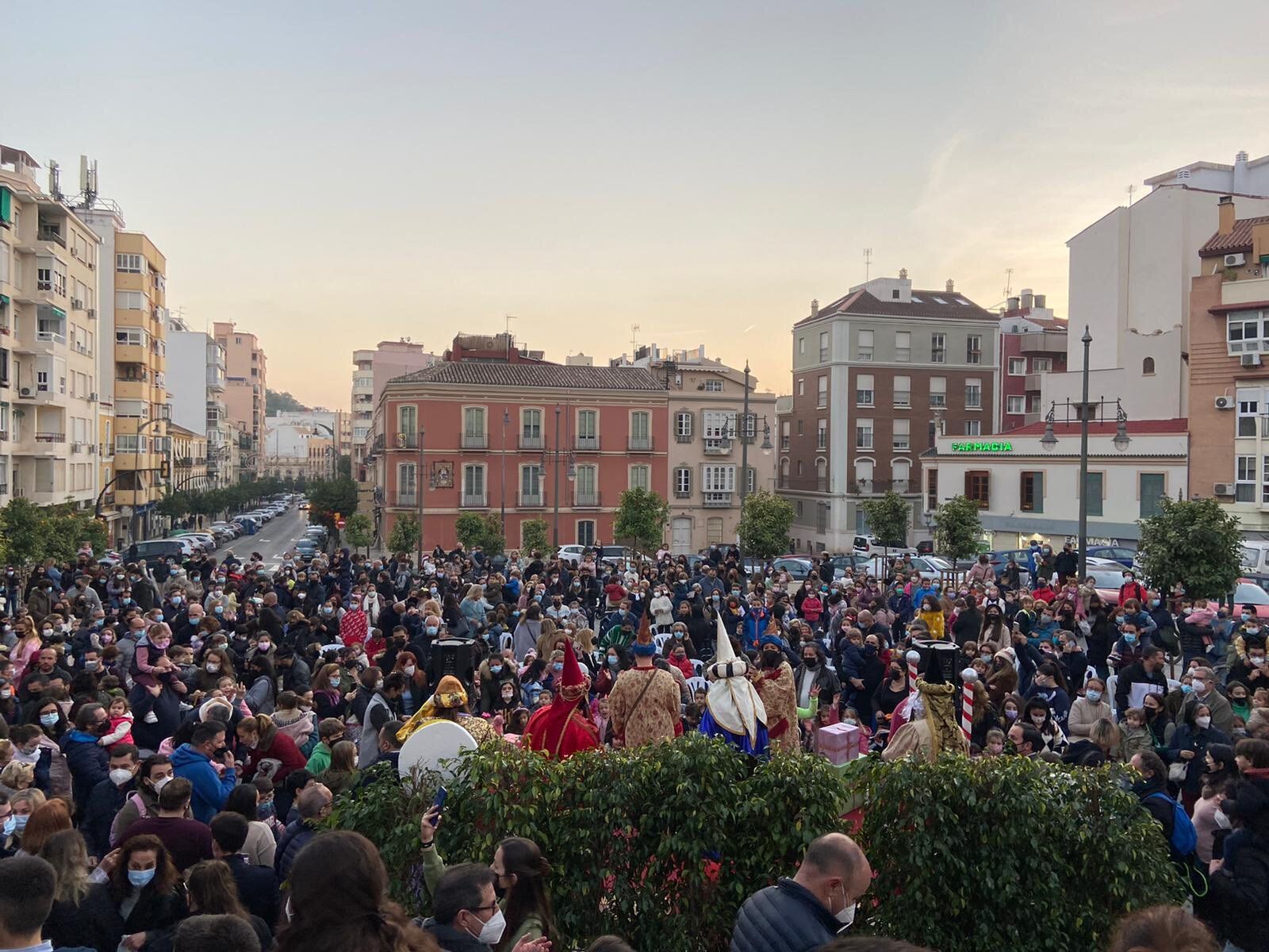 Los Reyes Magos en la plaza del Santuario de la Victoria