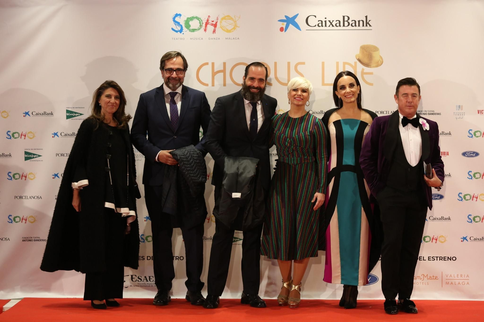 La alfombra roja de la inauguración del Teatro del Soho.