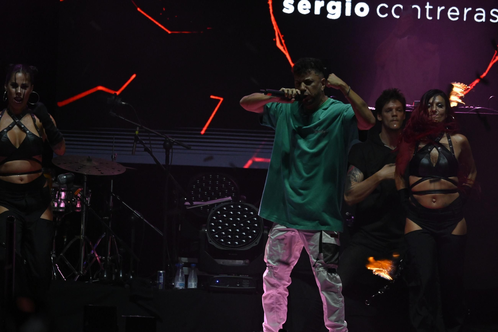 Imágenes del concierto de Sergio Contreras y Raule en las Colombinas