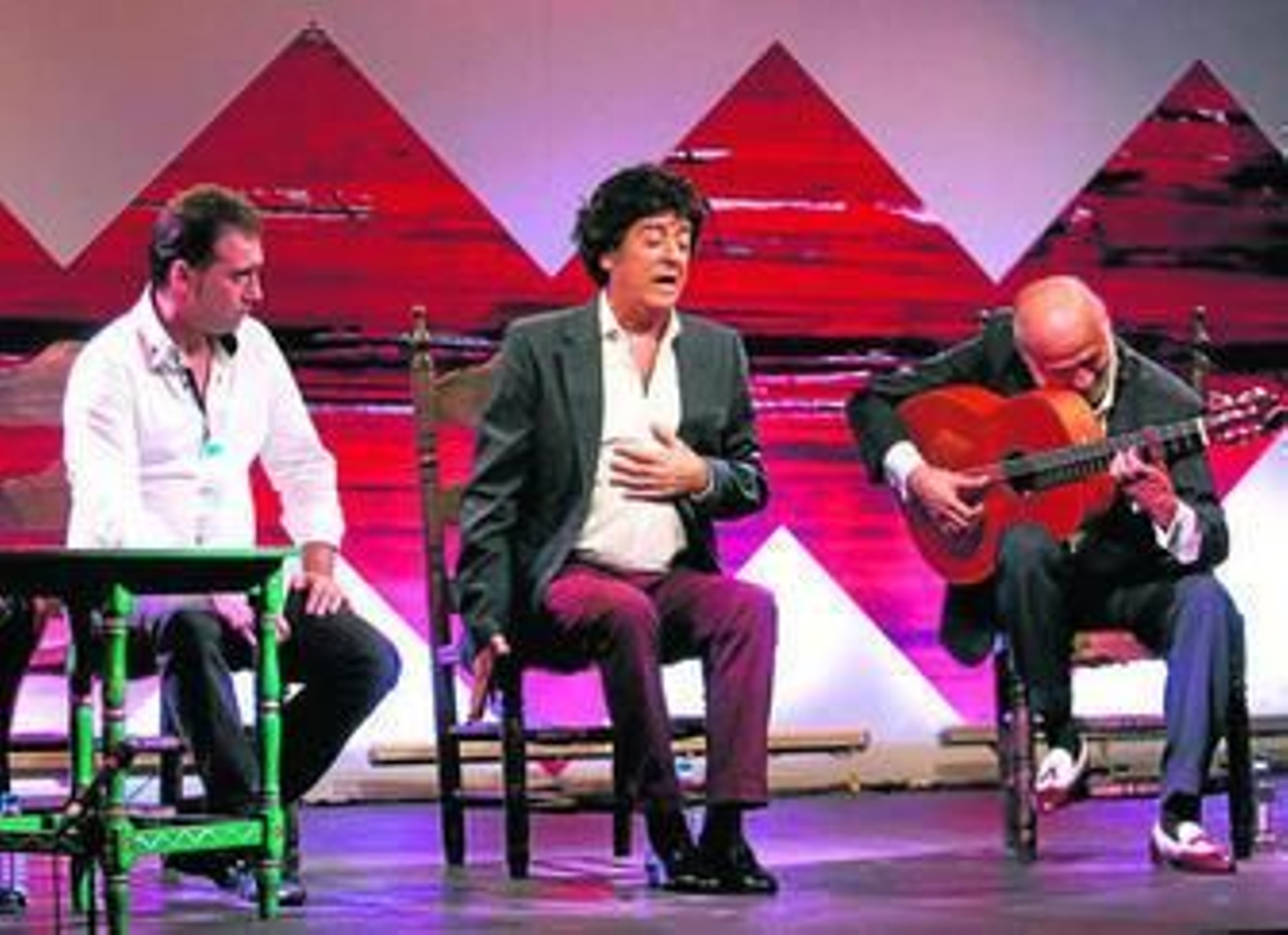 El hijo de Paco de Lucía presenta en Sevilla el filme sobre el maestro