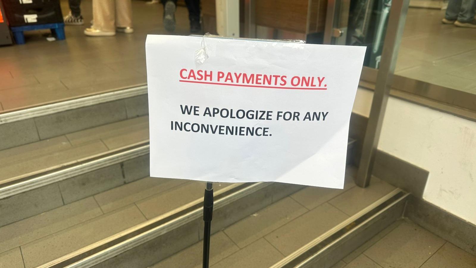 Supermercado Aldi de la Plaza del Duque, en Sevilla