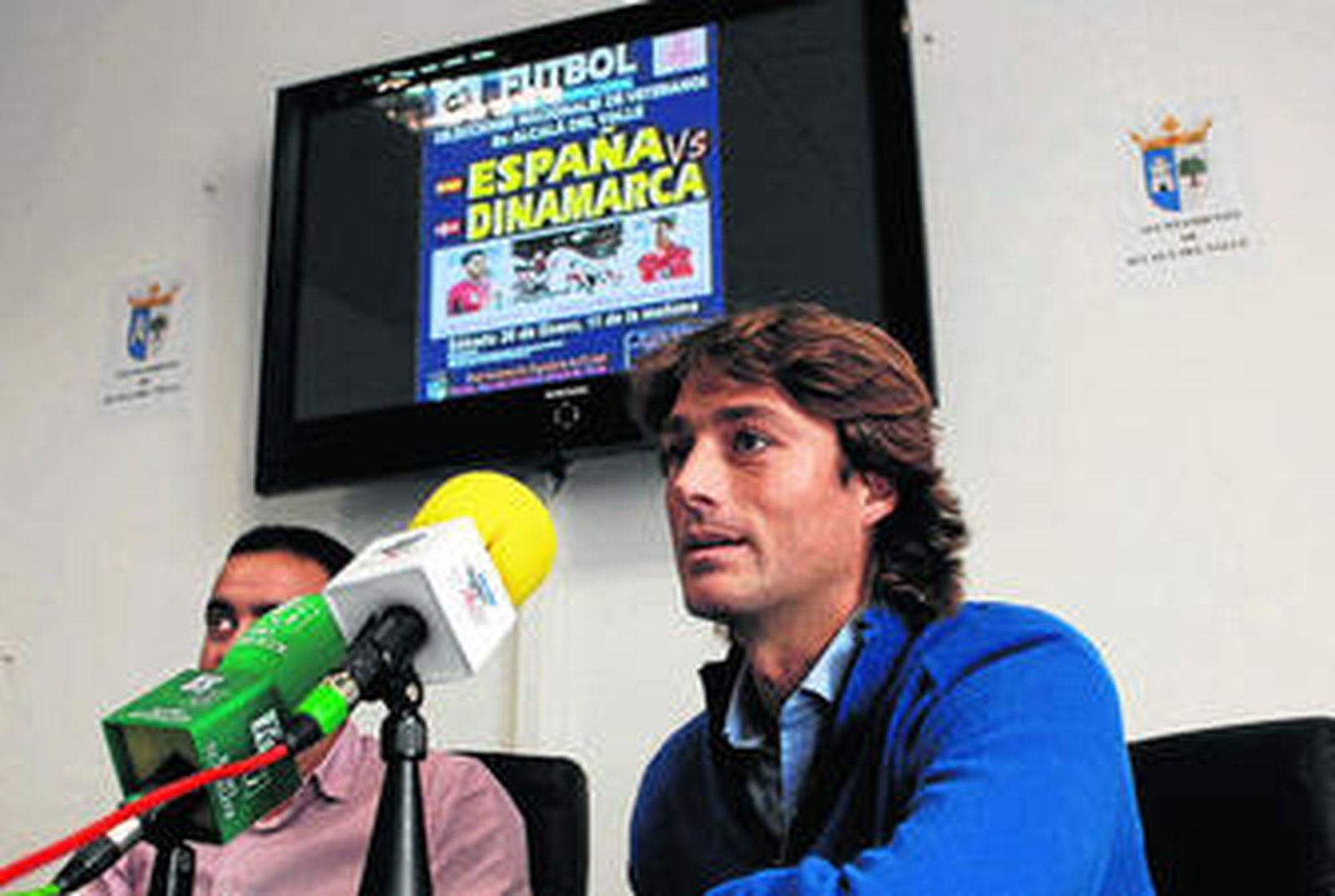 Julen Guerrero, durante la rueda de prensa celebrada en el Centro Cultural de Alcalá del Valle.