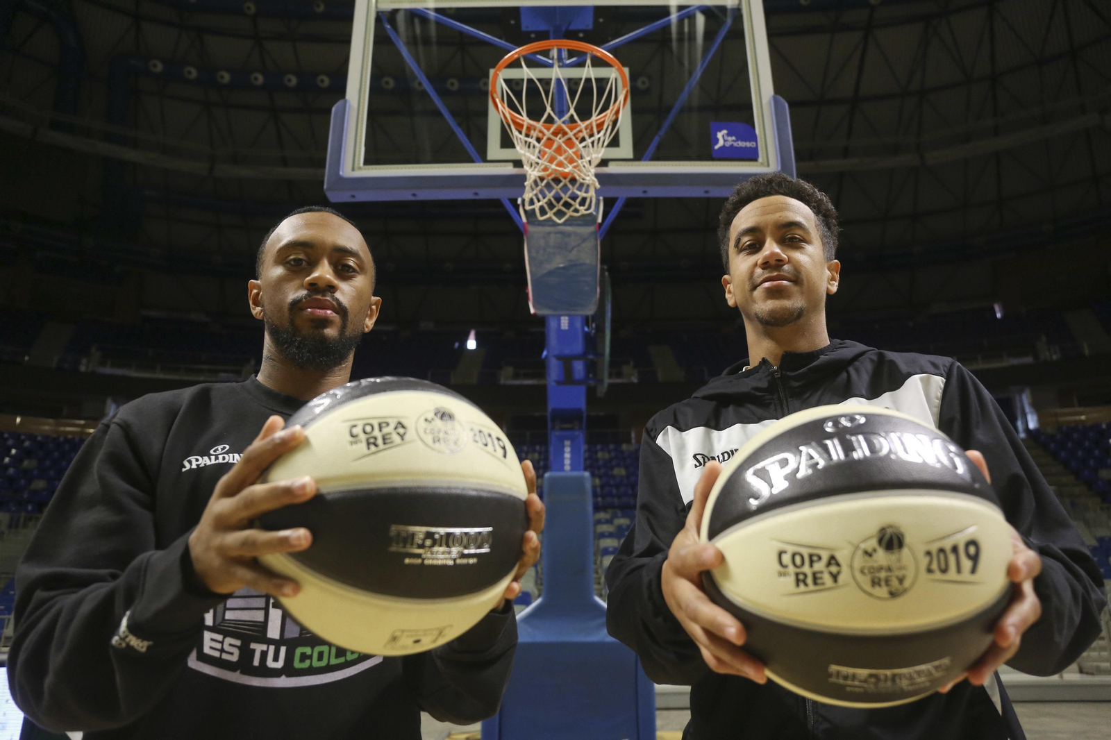 Ryan Boatright y Brian Roberts posan en el Carpena.