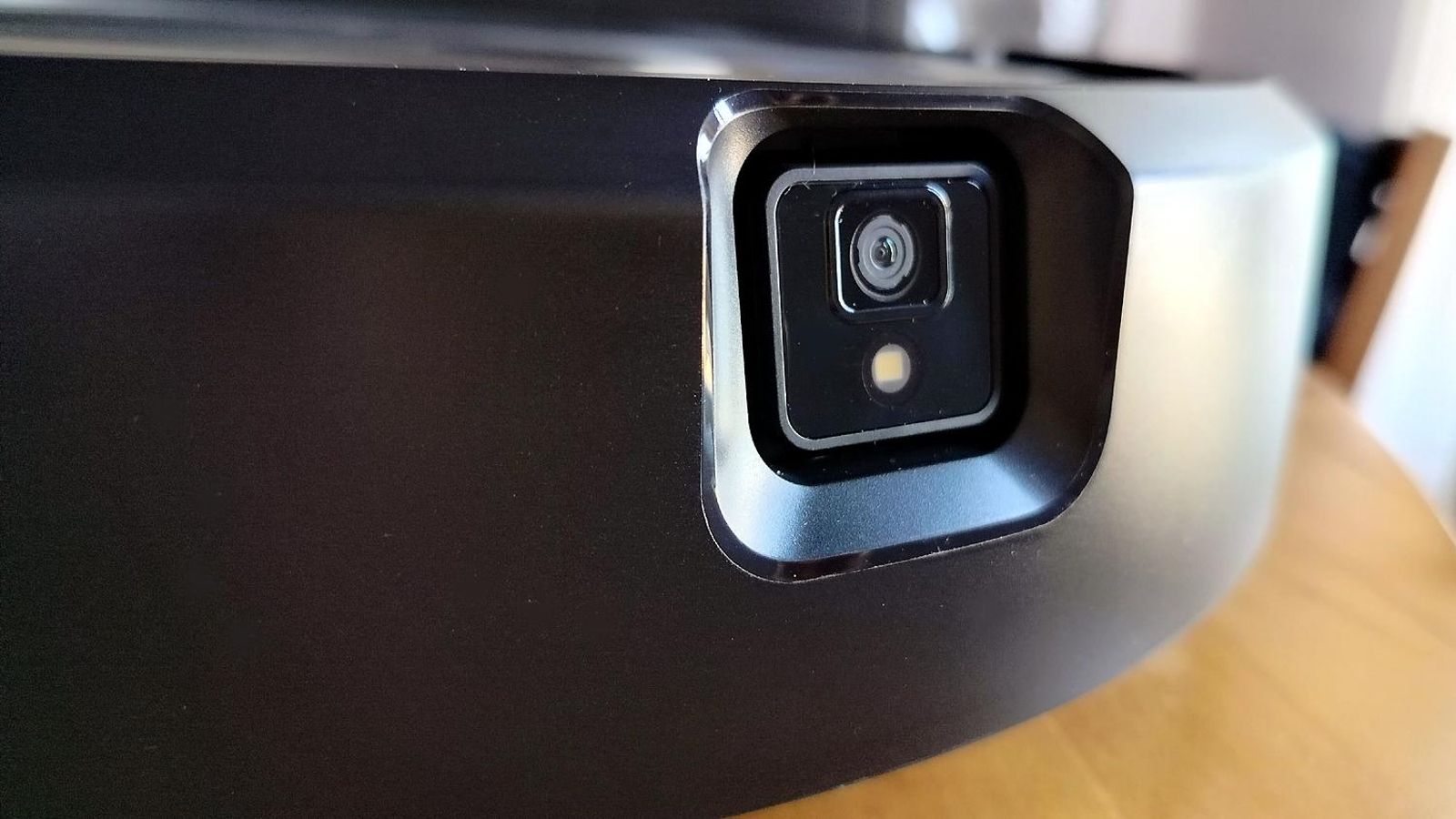 Robot aspirador Roomba j7+ de iRobot