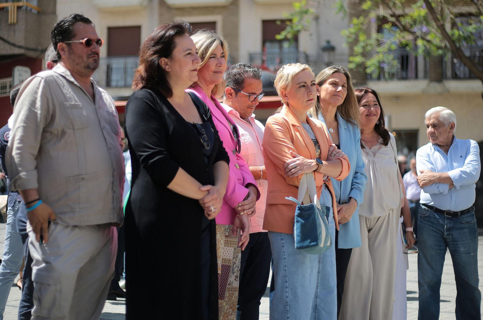 Imágenes del descubrimiento de la escultura en honor a Joseli Carrión