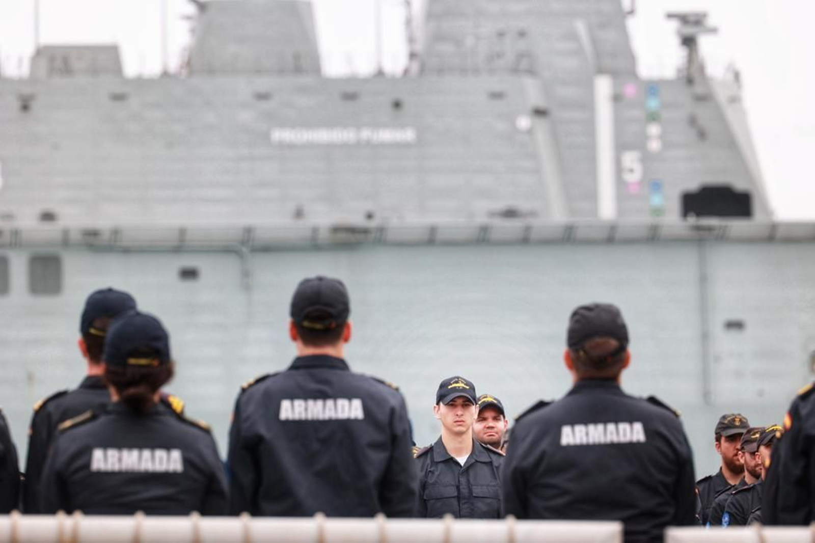 Las imágenes de la despedida de la fragata 'Santa María' para la misión Ataltanta