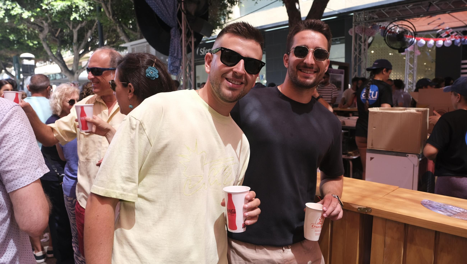 La Feria del Mediodía del martes en Almería, en imágenes