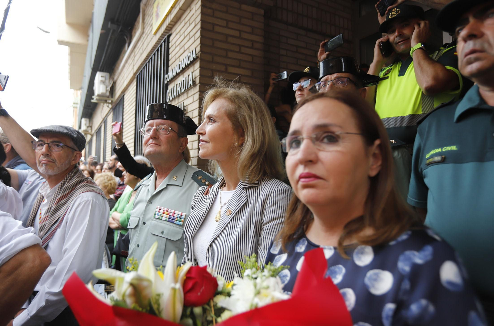 Imágenes de Emigrantes en la Comandancia de la Guardia Civil