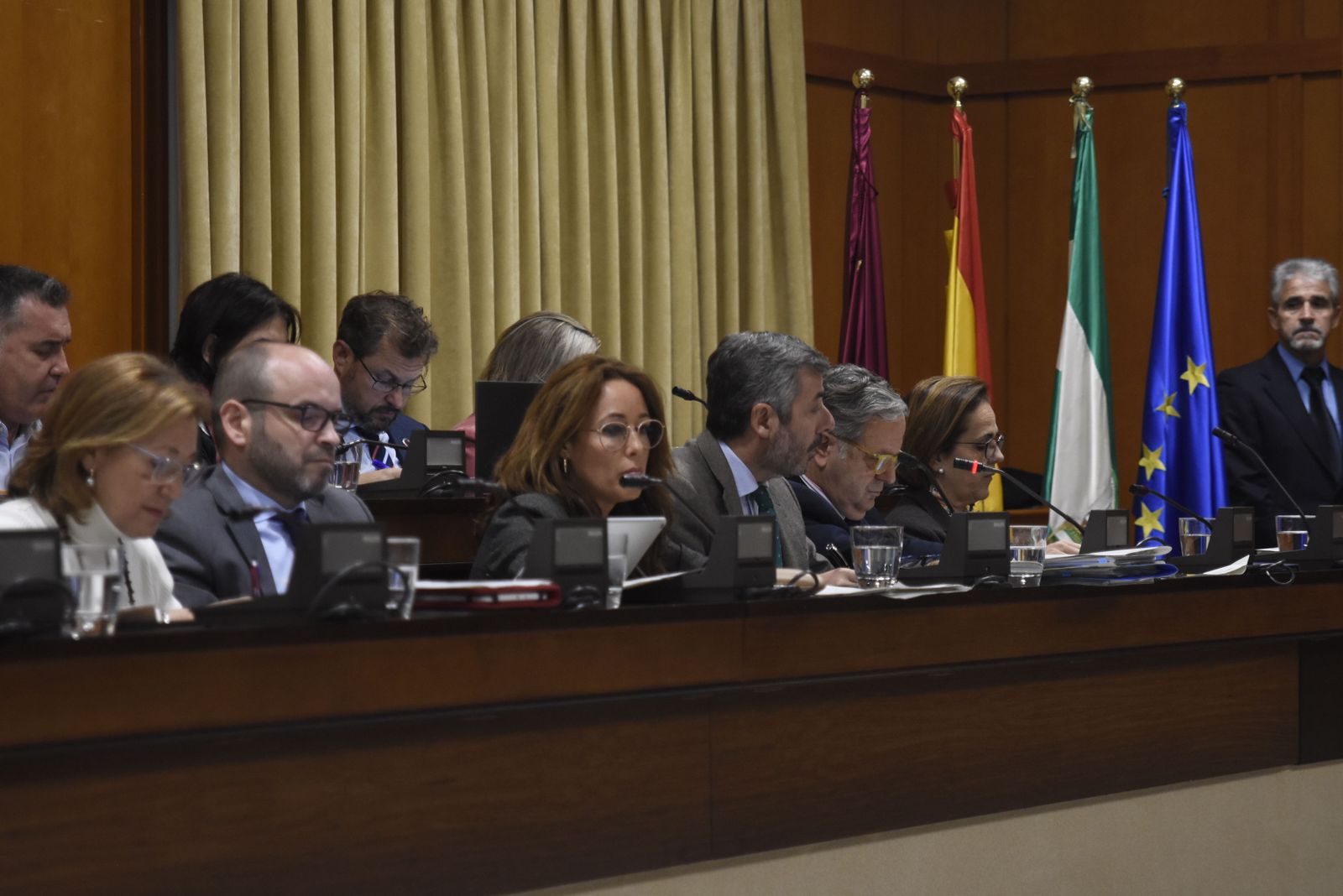 Ediles de PP y Cs en el Salón de Plenos del Ayuntamiento de Córdoba.