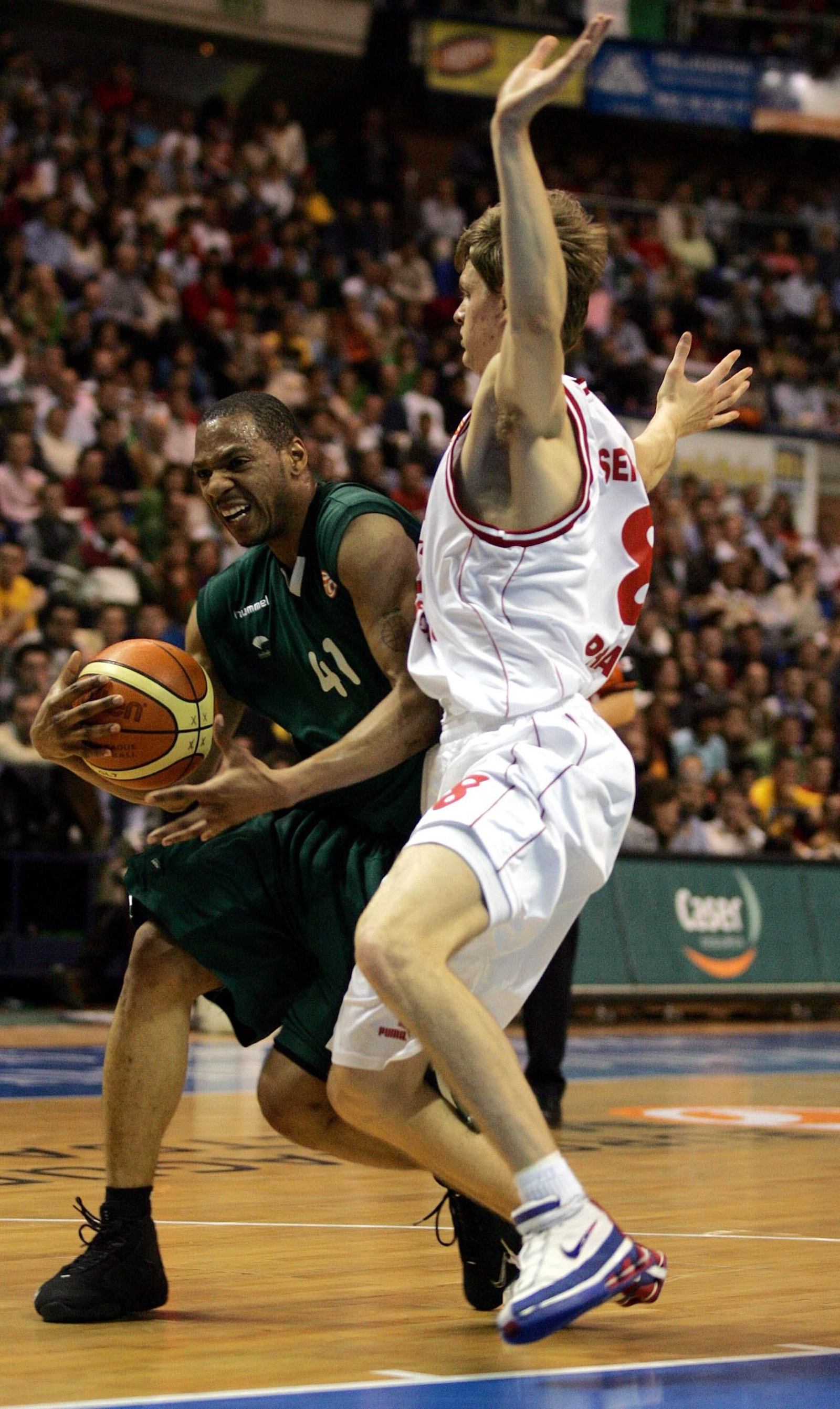 Las fotos de la carrera de Marcus Brown