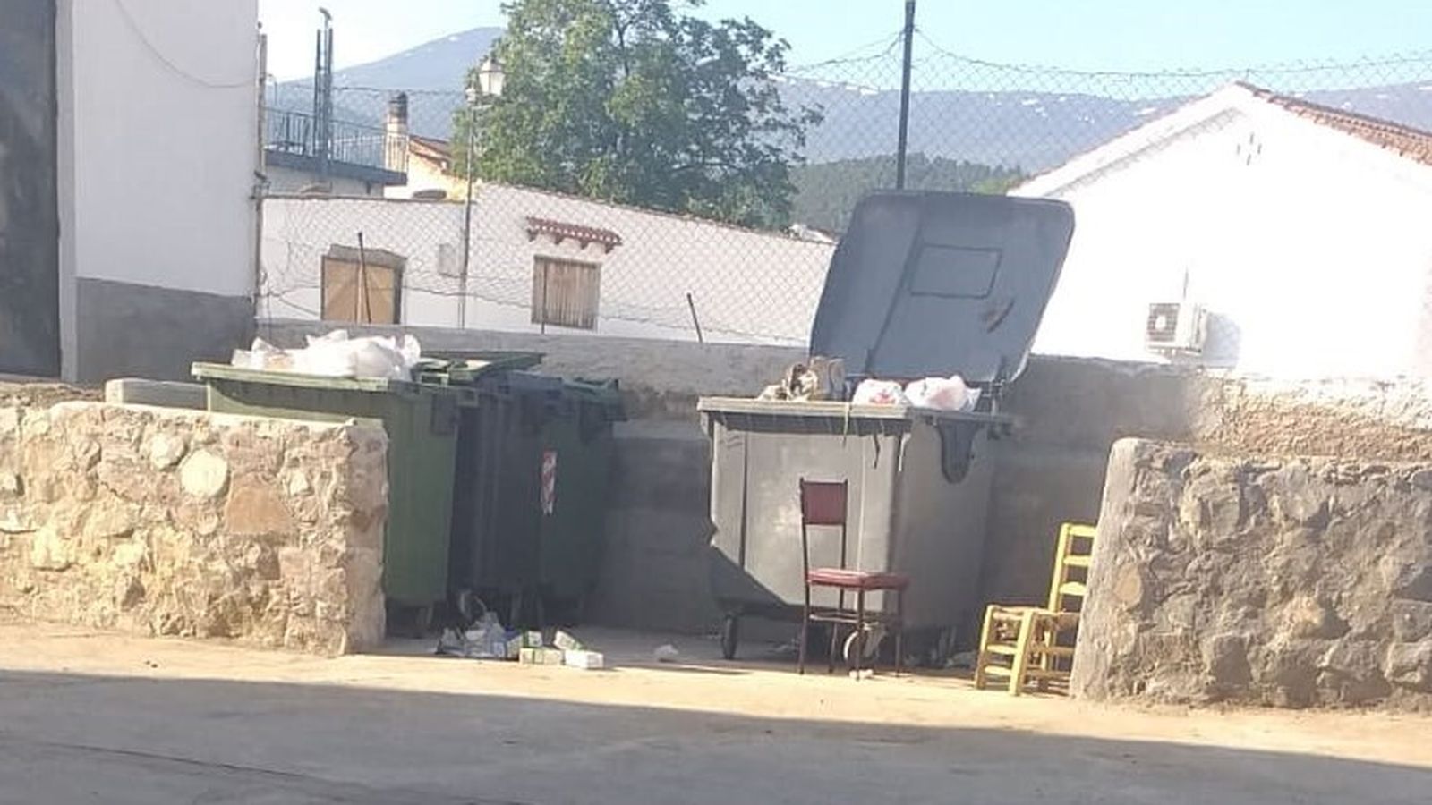 En su lugar se han puesto unos contenedores