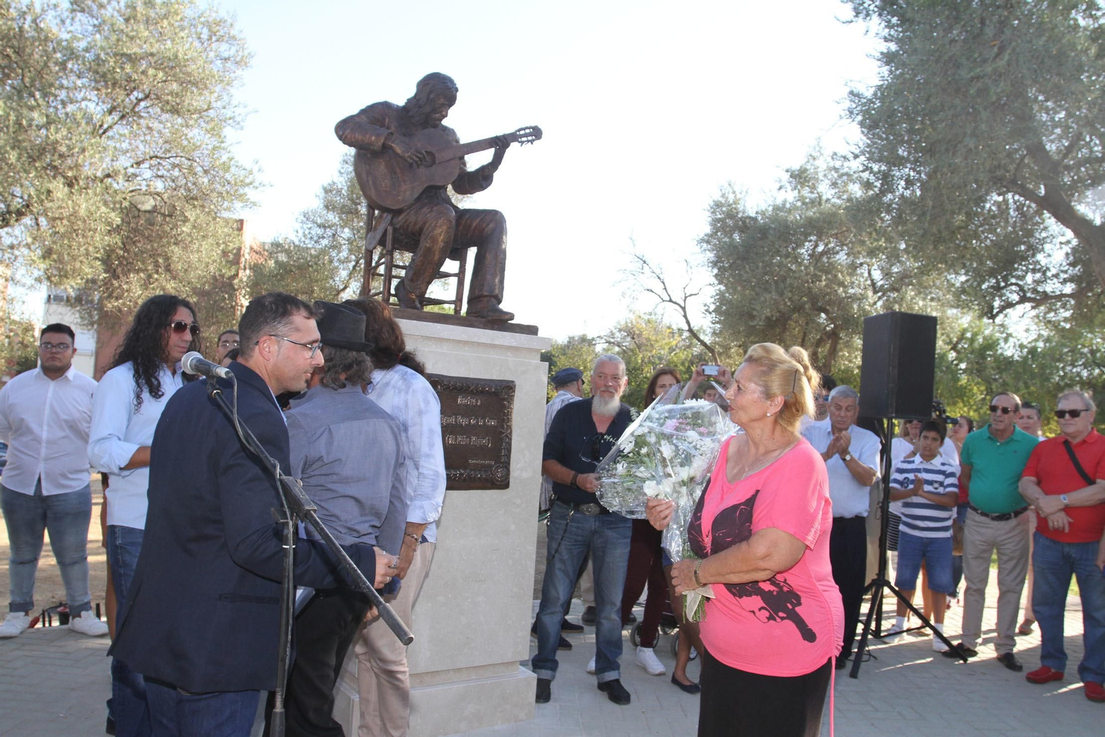 Inaguración del monumento al Niño Miguel.
