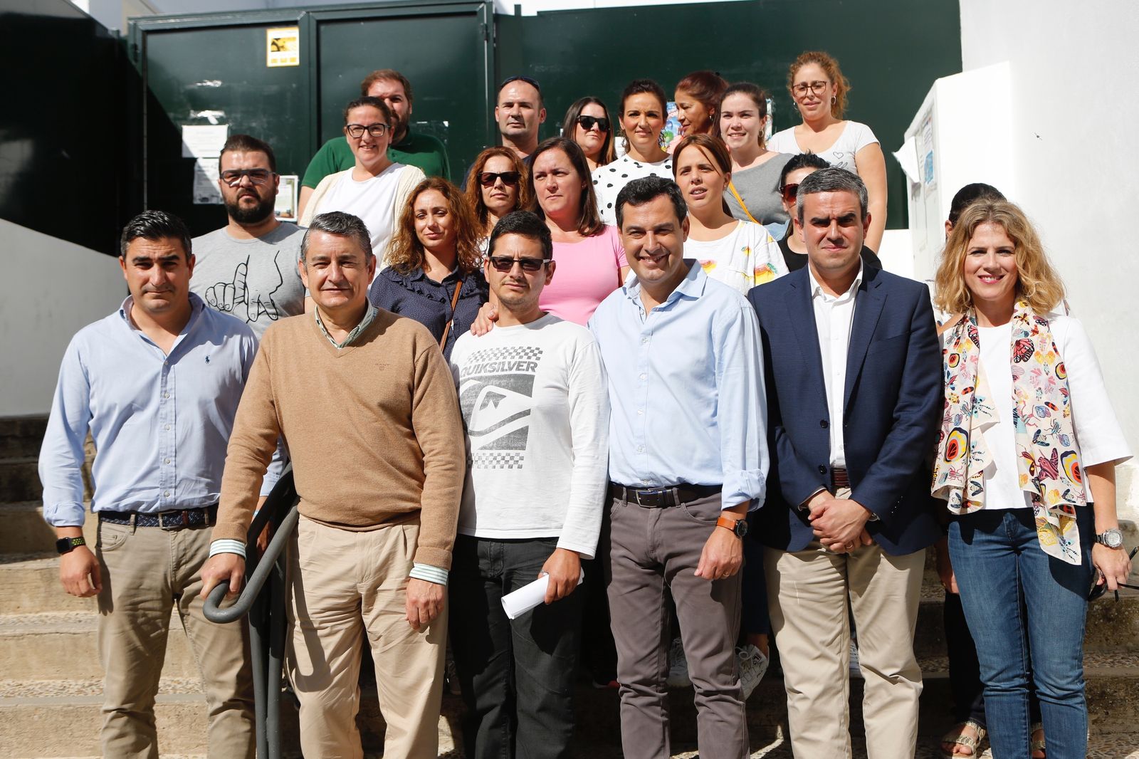 Juanma Moreno, José Ortiz y Ana Mestre, ayer en Arcos