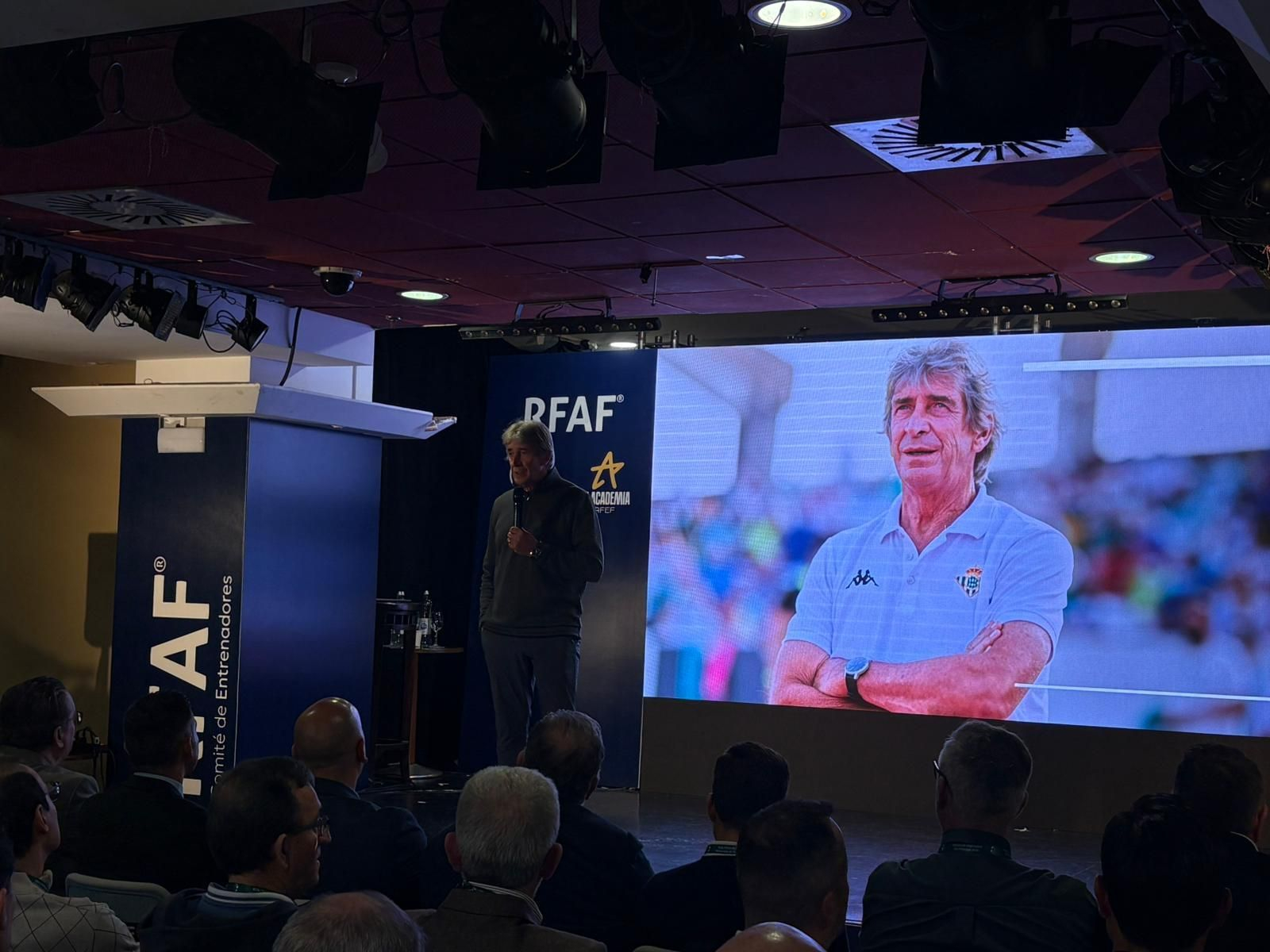 Las fotos de Manuel Pellegrini en su visita a Málaga