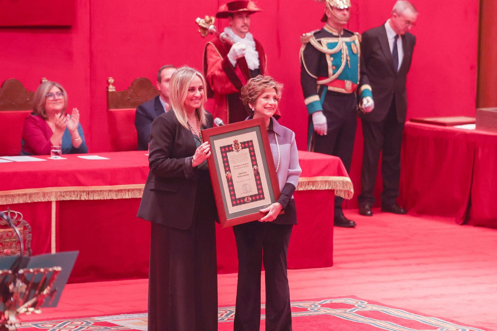 Todas las imágenes de la entrega de los Honores y Distinciones de Granada