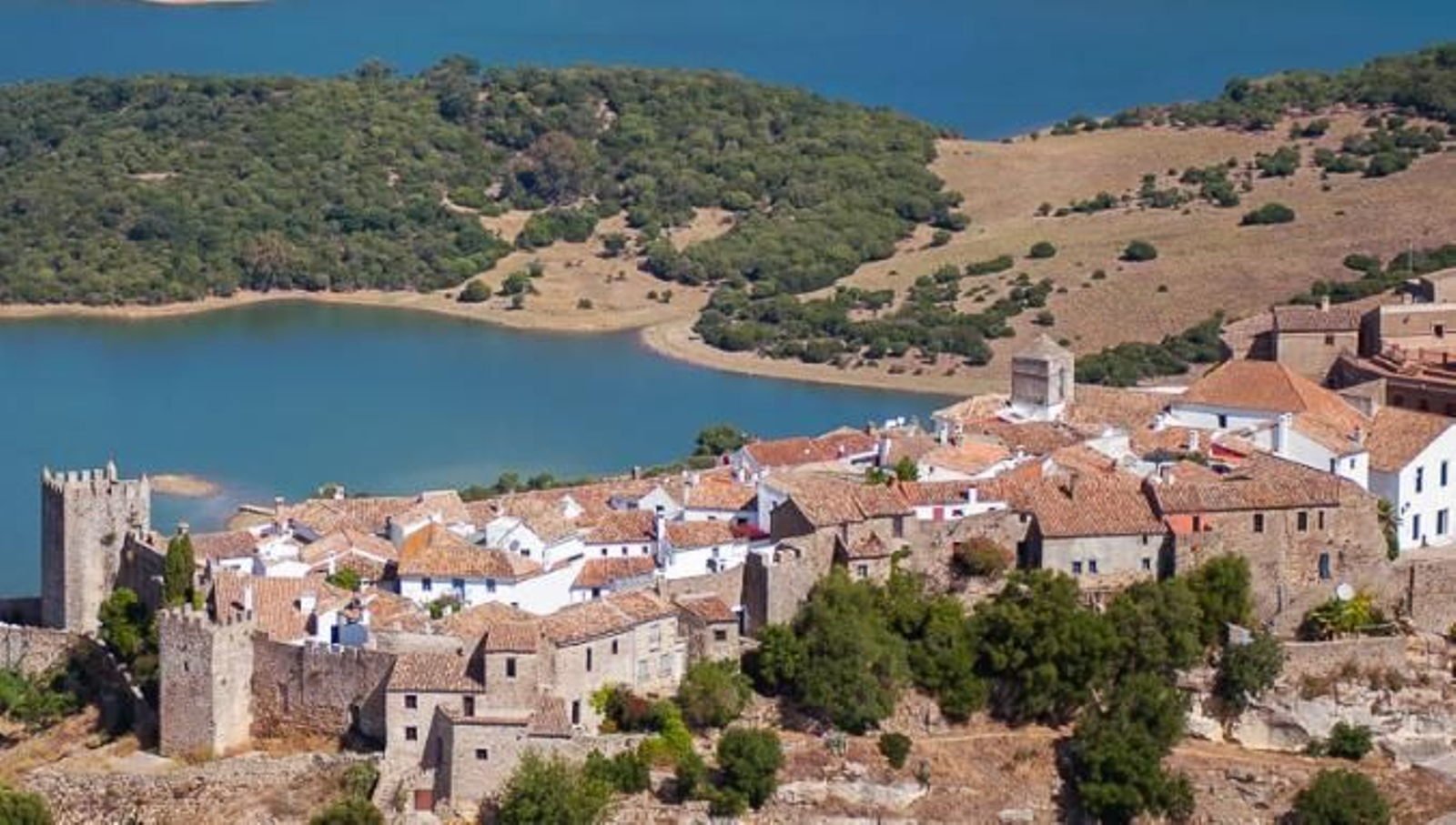 Los pueblos más bonitos fuera de Granada si viajas este fin de semana