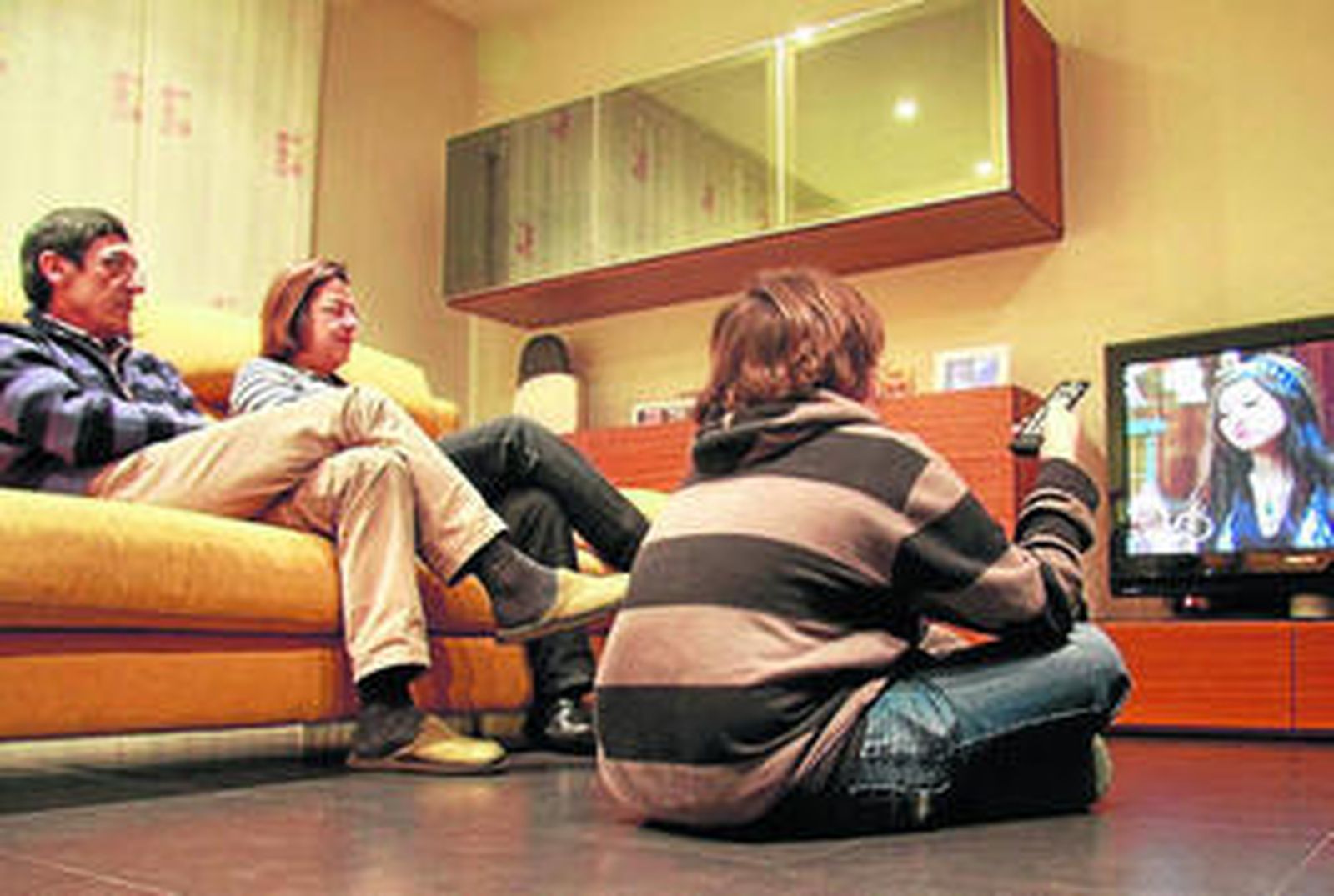 El objetivo final es que las familias nijareñas puedan ver la TDT sin ningún tipo de problema.