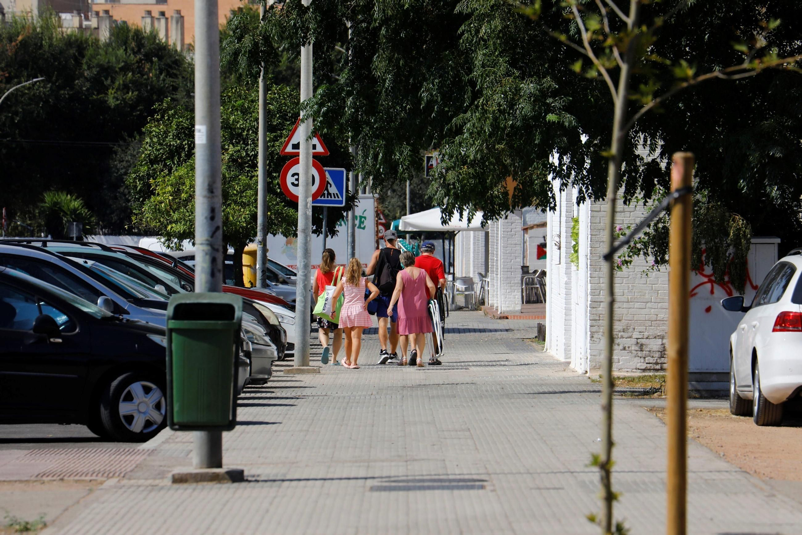 Un domingo de agosto en el barrio cordobés de Santuario, en imágenes
