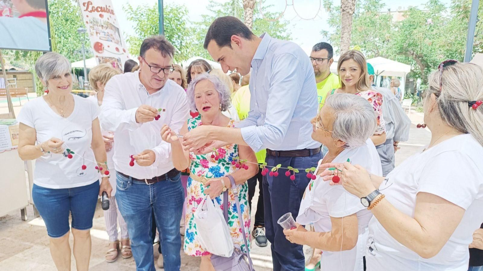 Acto inaugural de la Fiesta de la Cereza.