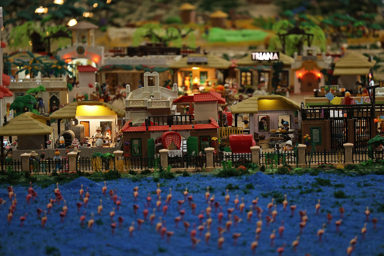 Imágenes del Belén de Playmobil más grande del mundo dedicado al Rocío