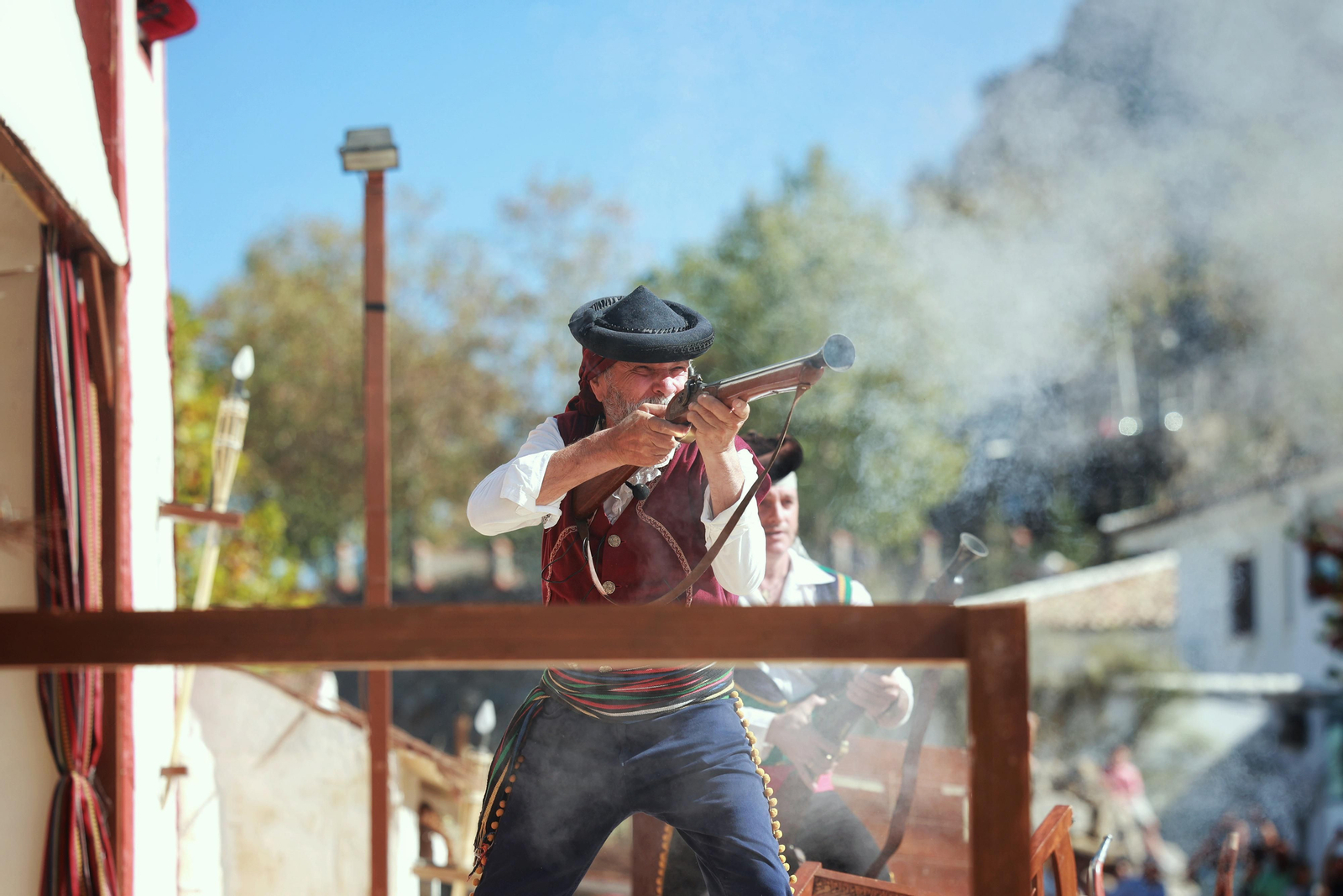 Los bandoleros triunfan Grazalema: las mejores imágenes de la popular recreación de la Sierra de Cádiz