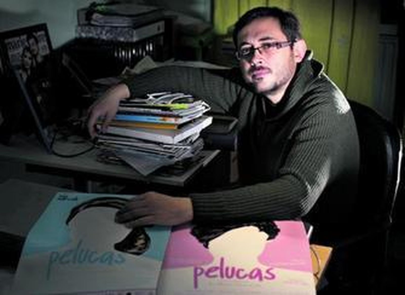 "Tengo todas sus pelucas en casa, me recuerdan a ella"