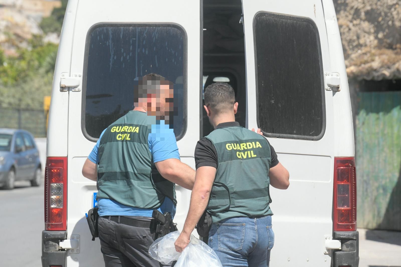 Fotos: así ha sido la operación contra el tráfico de marihuana en Pinos Puente