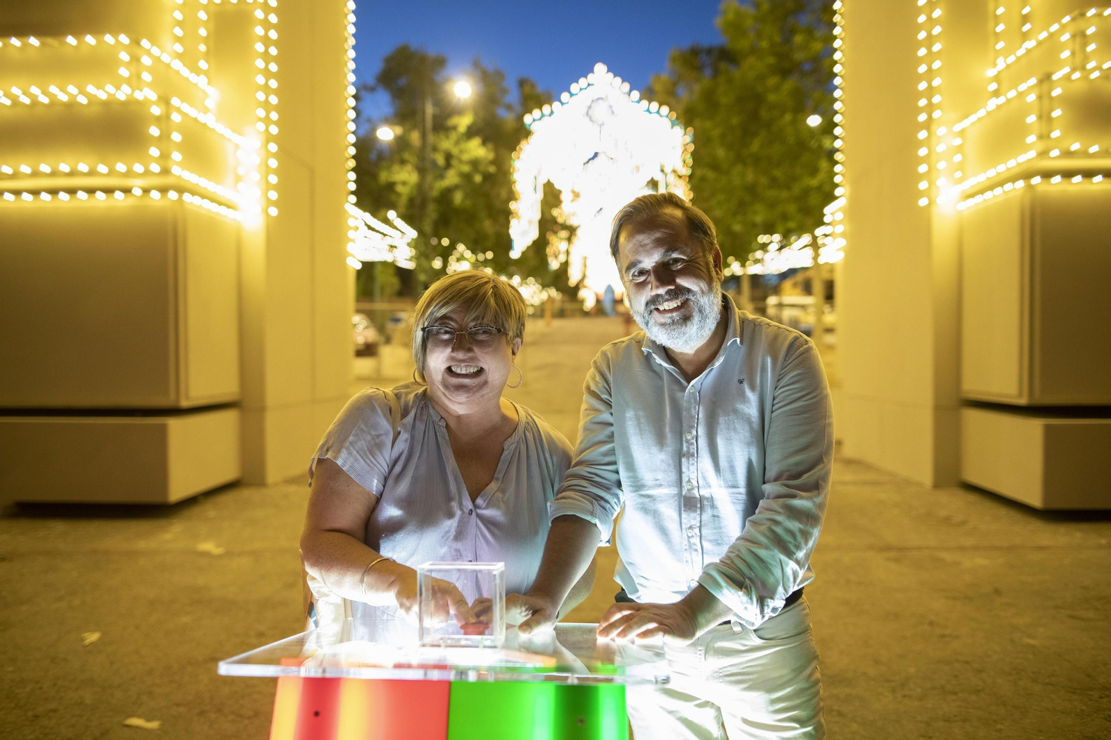 Ensayo general antes del Corpus: Así fue la prueba del encendido del ferial de Granada