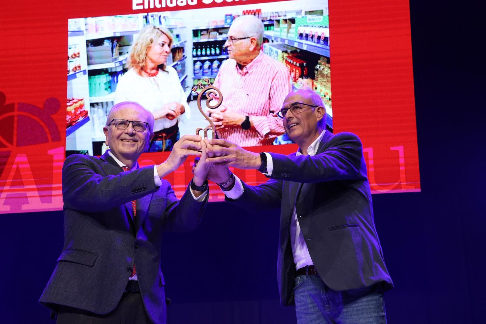 Entrega de Premios por el Día del Antiguo Alumno de la UHU.