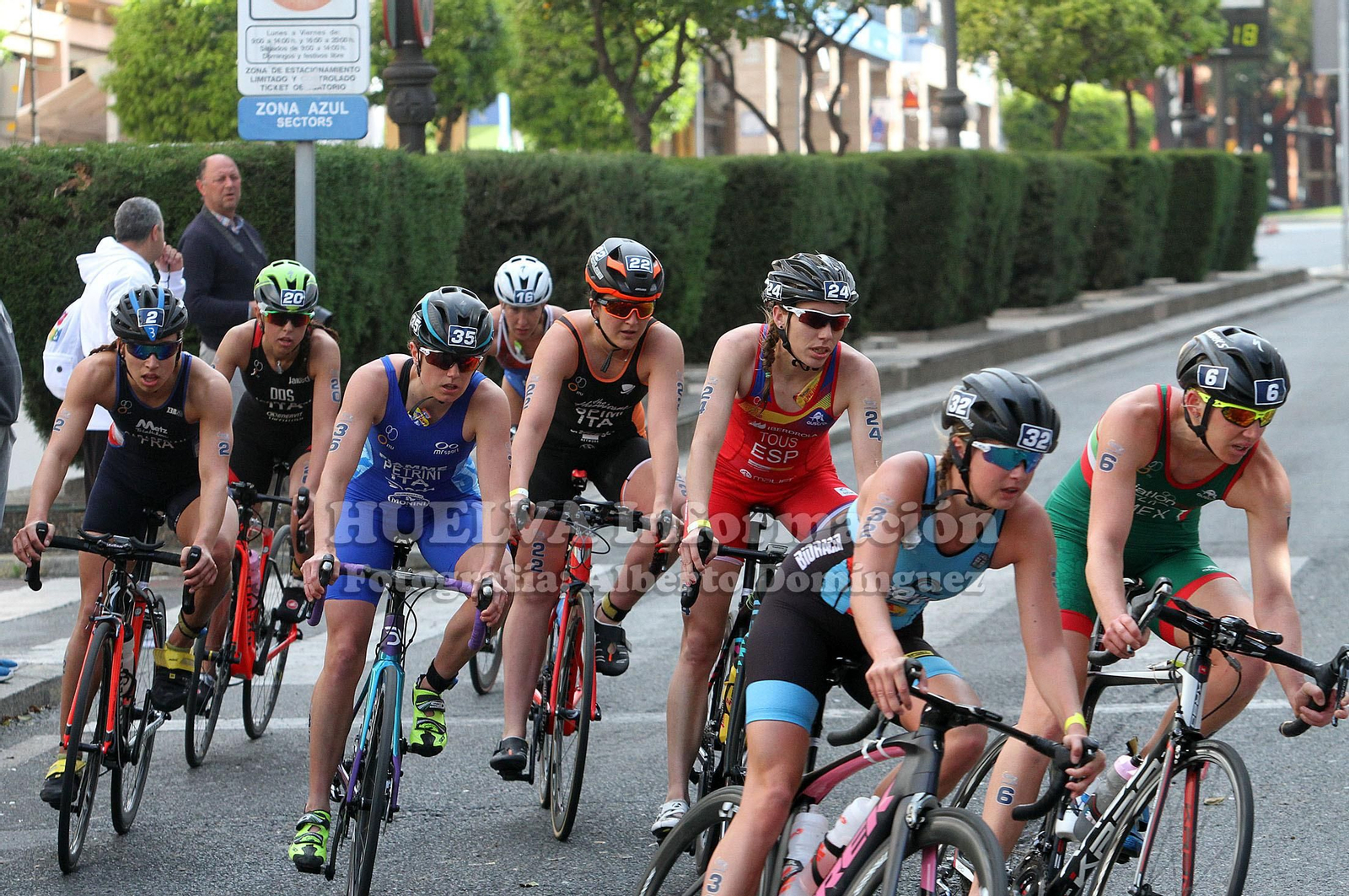 Triatlón en Huelva, imágenes de la Copa de Europa y Campeonato Iberoamericano