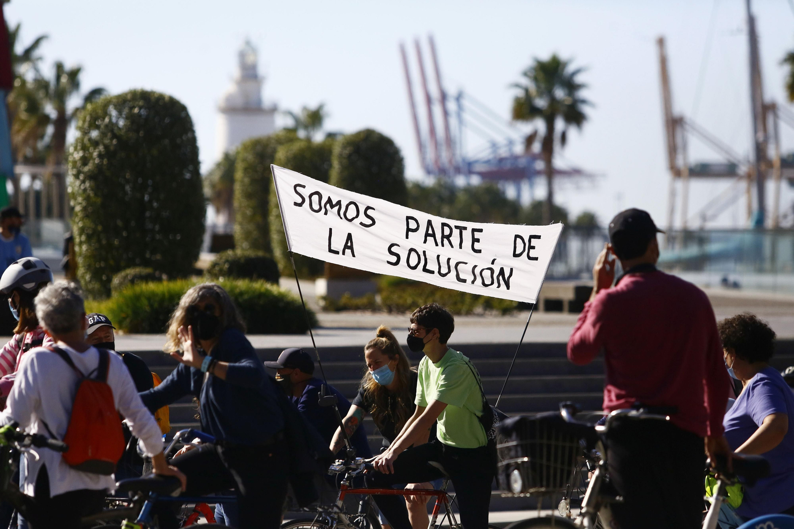 Fotos de la marcha de cientos de bicis en Málaga